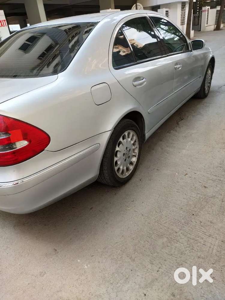 Mercedes-benz E-class 2003