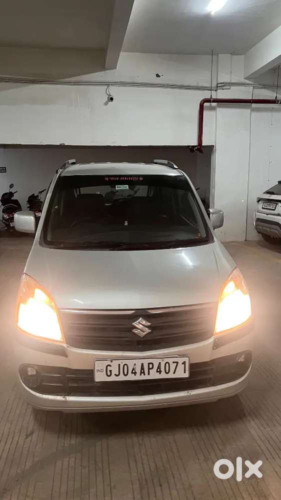 Maruti Suzuki Wagon R 2011 Vxi Petrol Well Maintained