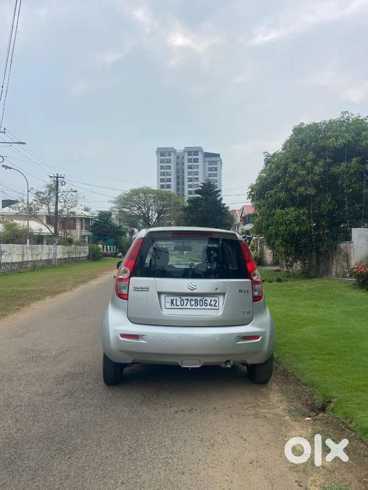 Maruti Suzuki Ritz Vxi, 2014, Petrol