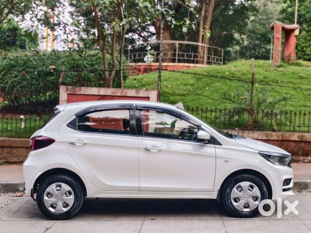 Tata Tiago 1.2 Revotron Xm Cng, 2022, Cng & Hybrids