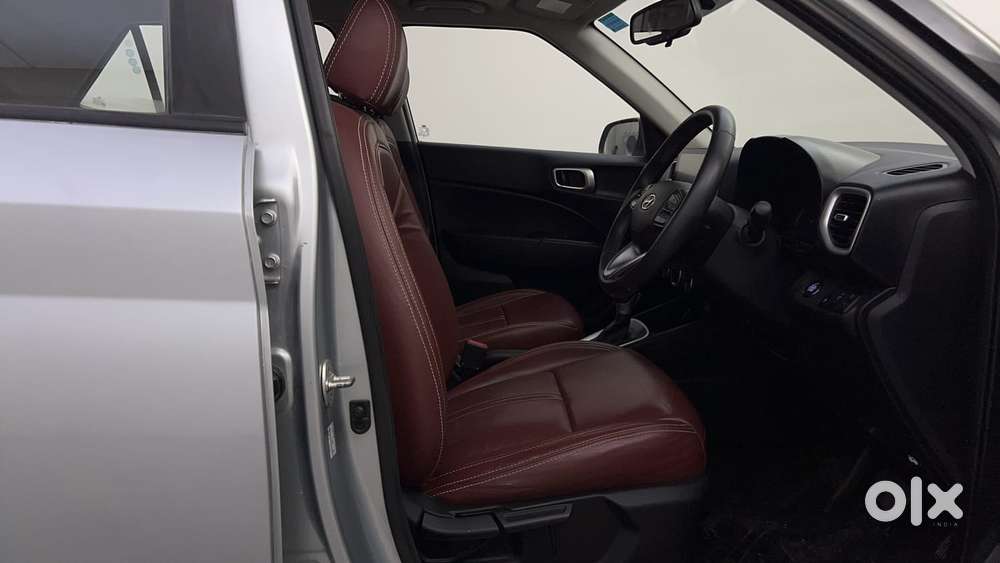 Hyundai Venue 1.0 Sx (o) Turbo Dct, 2020, Petrol