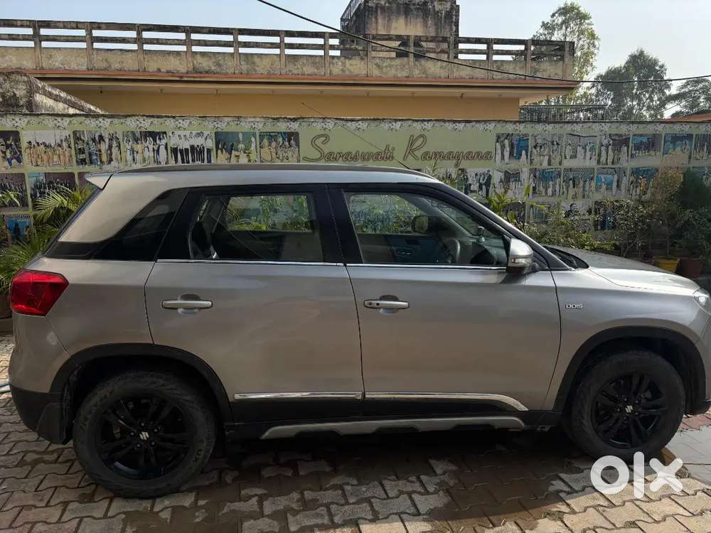 2nd Owner Maruti Brezza 2018 Diesel Automatic
