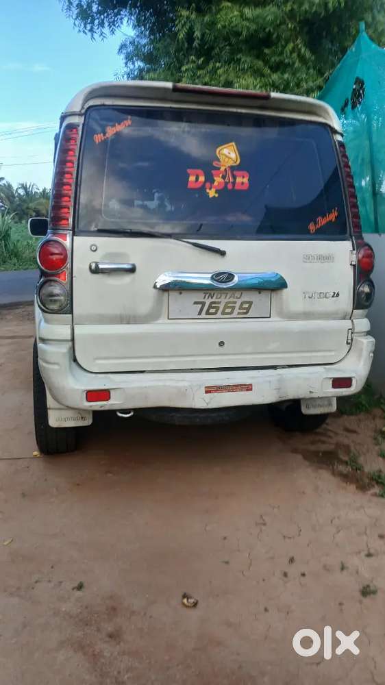 Mahindra Scorpio Classic 2006 Diesel 100000 Km Driven