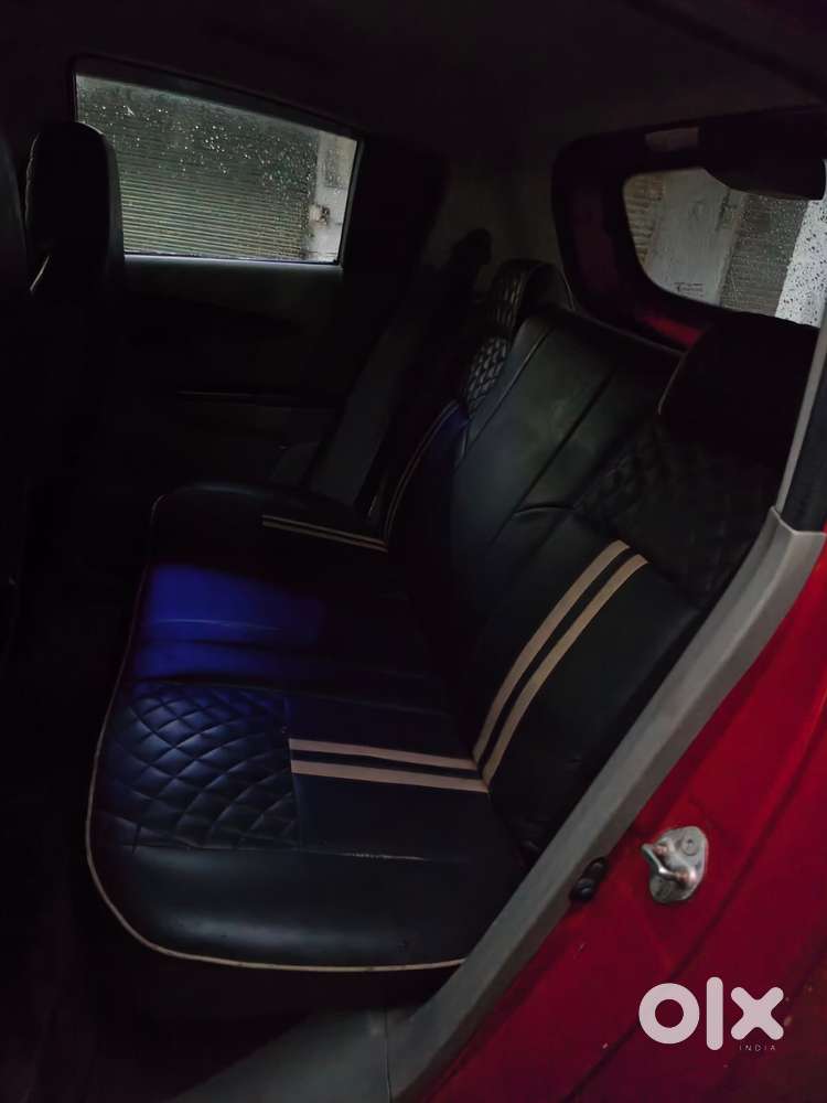 Mahindra Kuv100 Nxt 1.2 K4 Plus Petrol 6 Str, 2016, Cng & Hybrids