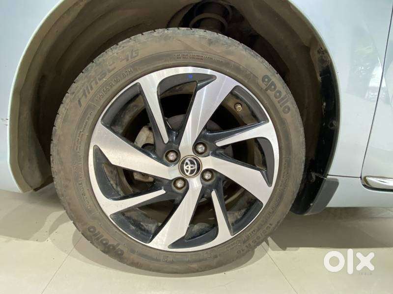 Toyota Glanza 1.2 V, 2023, Petrol