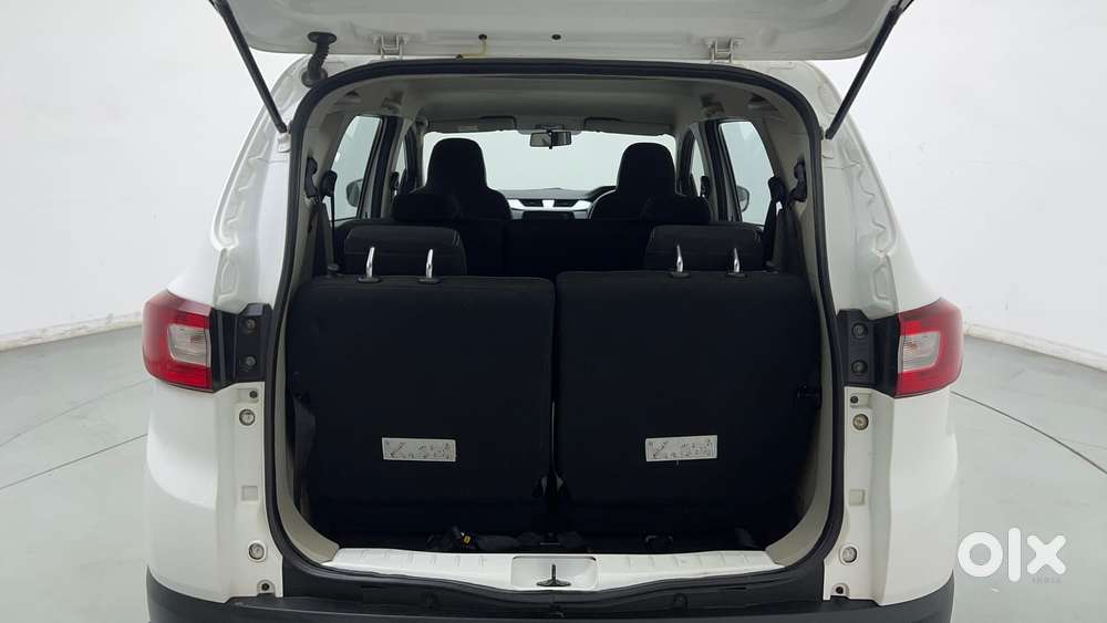 Renault Triber Rxz, 2021, Petrol