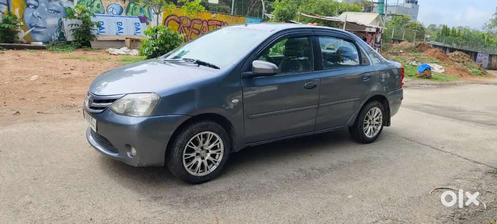 Toyota Etios 2014 Petrol 118000 Km Driven