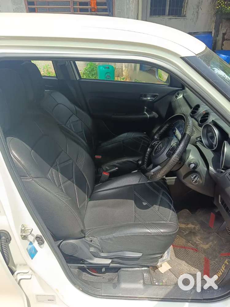 Maruti Suzuki Swift 2024 Petrol Automatic Vxi Ags