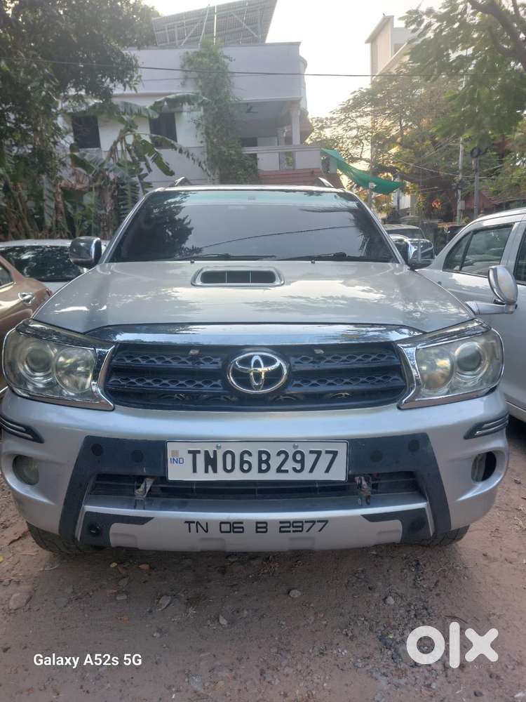 Toyota Fortuner 3.0 4x4 Manual, 2010, Diesel