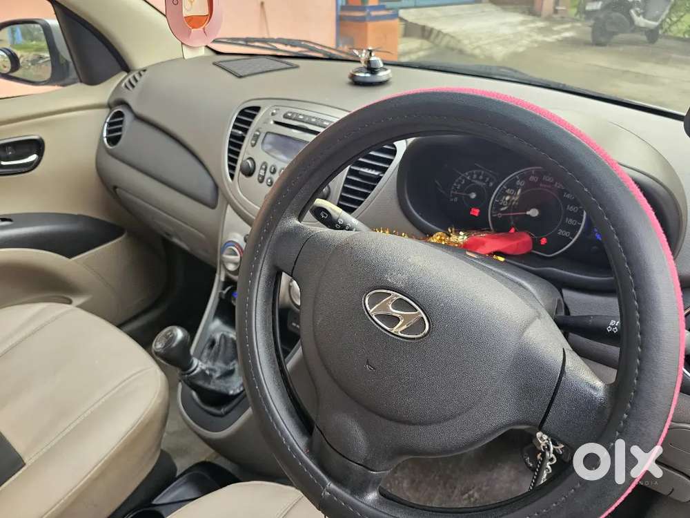 Hyundai I10 Sportz Petrol 2013