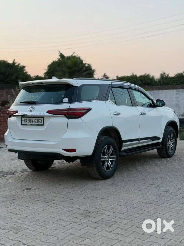 Toyota Fortuner 4x2 At 2.8 Diesel, 2021, Diesel