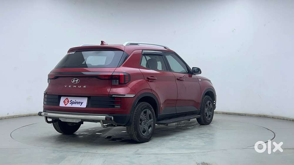 Hyundai Venue [2022-ongoing] 1.2 S, 2023, Petrol