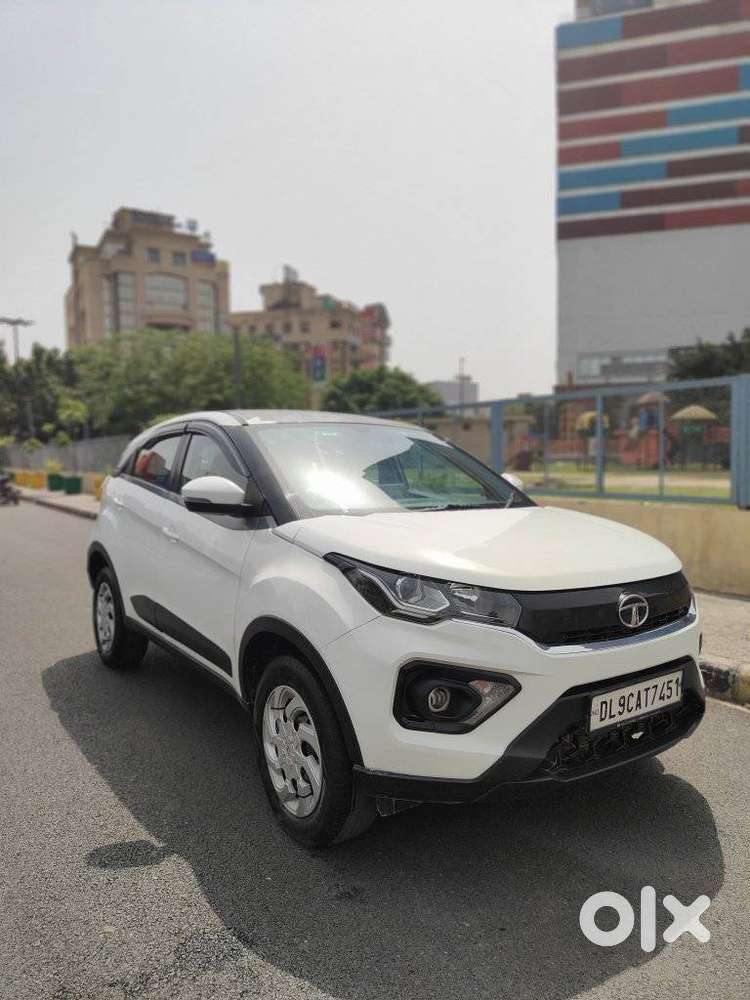 Tata Nexon 1.2 Revotron Xm (s), 2020, Petrol