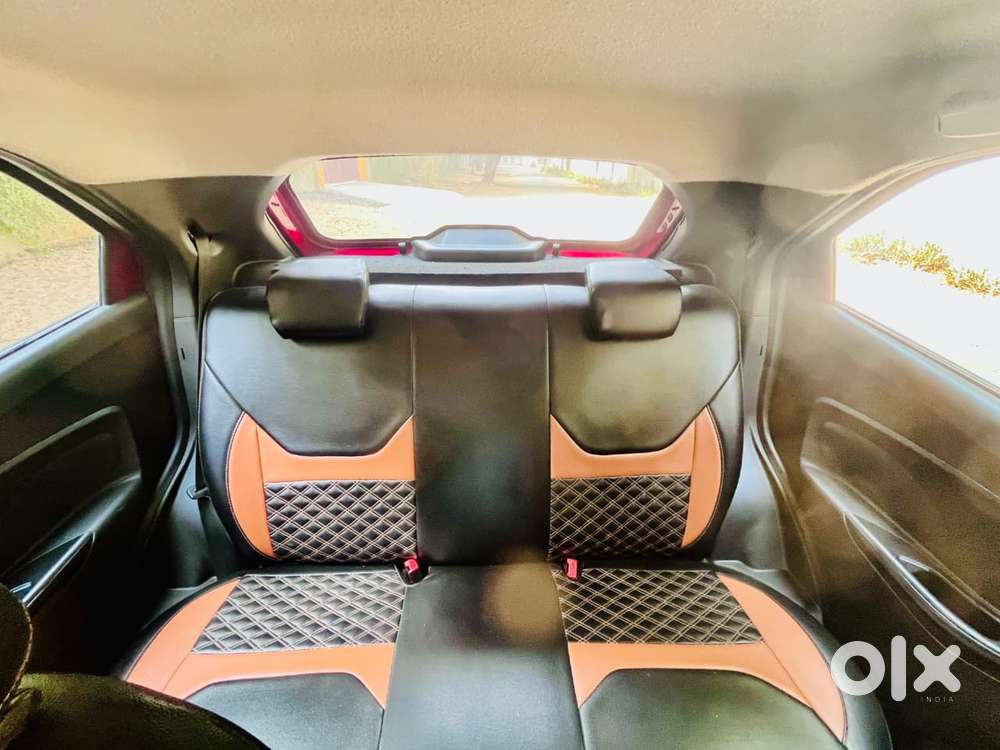 Ford Figo 2012-2015 Petrol Titanium, 2022, Petrol