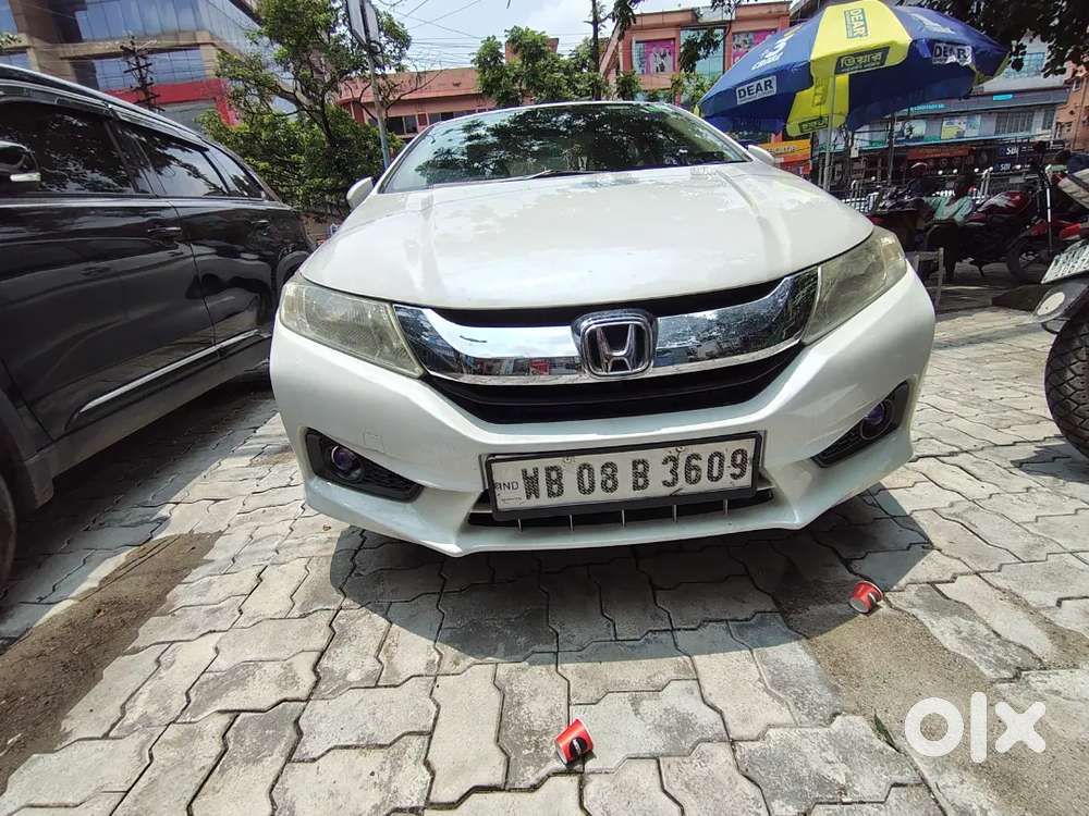 Honda City 2015.  2016 Registered
