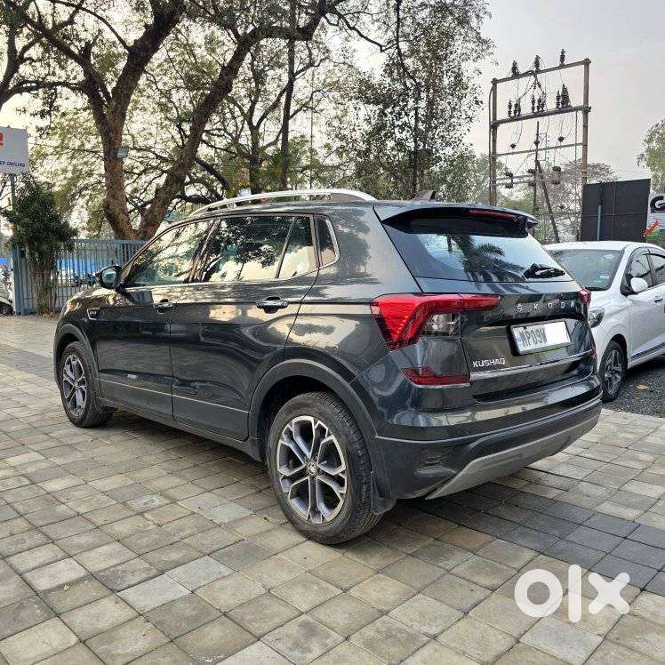 Skoda Kushaq 1.0 Tsi Style At (6 Airbags), 2021, Petrol