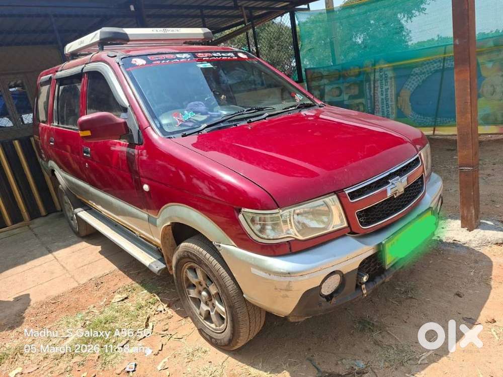 Chevrolet Tavera Neo 3 Lt 8 Seats Bsiv, 2015, Diesel
