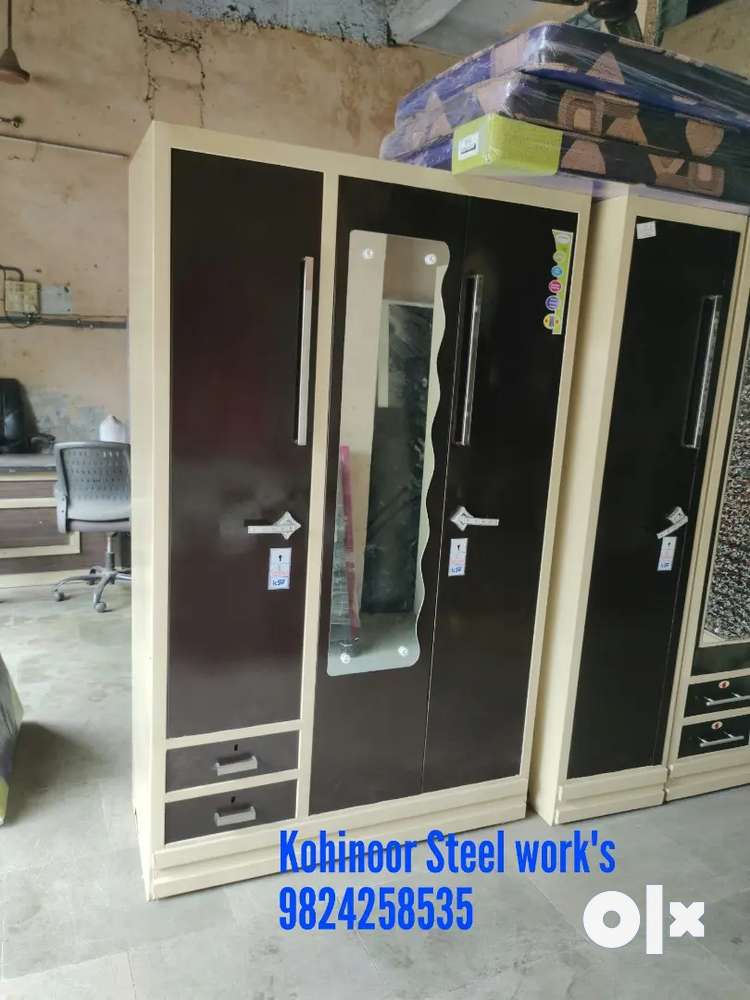 Kohinoor almirah deals