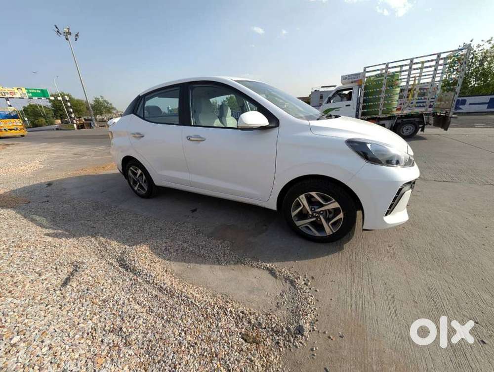 Hyundai Aura 1.2 Sx Cng, 2024, Cng & Hybrids
