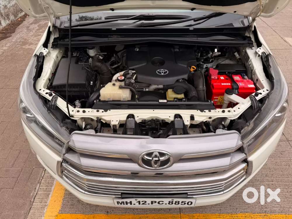 Toyota Innova Crysta 2.8 Zx At 7 Seater, 2017, Diesel