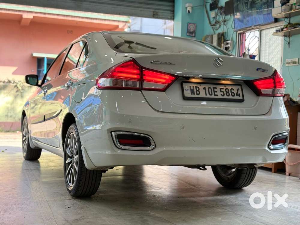 Maruti Suzuki Ciaz Smart Hybrid Alpha , 2023, Petrol