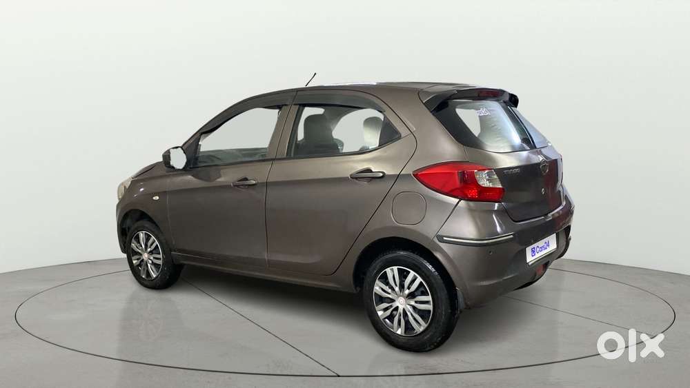 Tata Tiago 1.2 Revotron Xt, 2017, Petrol