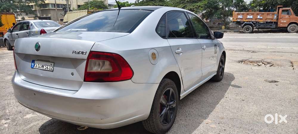 Skoda Rapid 1.6 Tdi Ambition Plus, 2012, Diesel