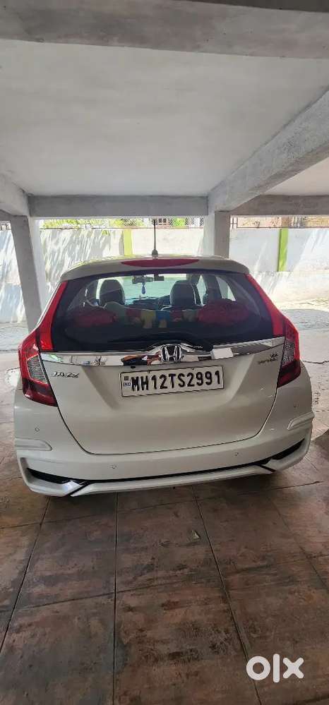 Non-negotiable - Honda Jazz 2021 Petrol 9920 Km Driven