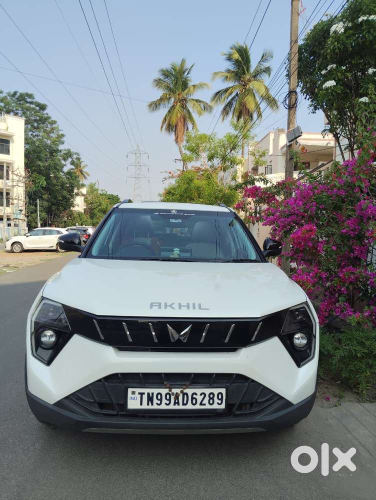 Mahindra Xuv 3xo Ax5 Pm Mt, 2025, Petrol