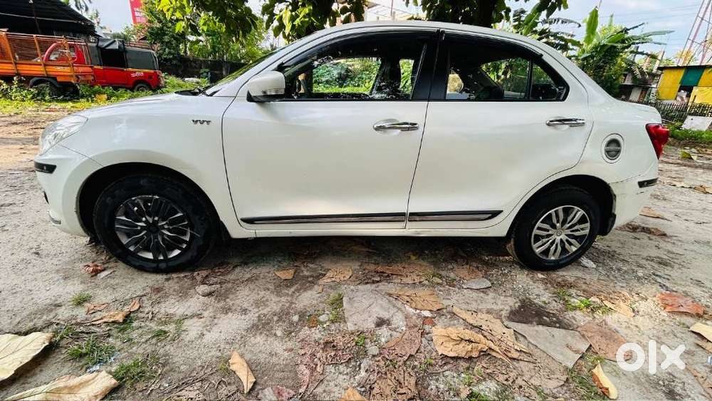Maruti Suzuki Swift Dzire 1.3 Vxi, 2017, Petrol