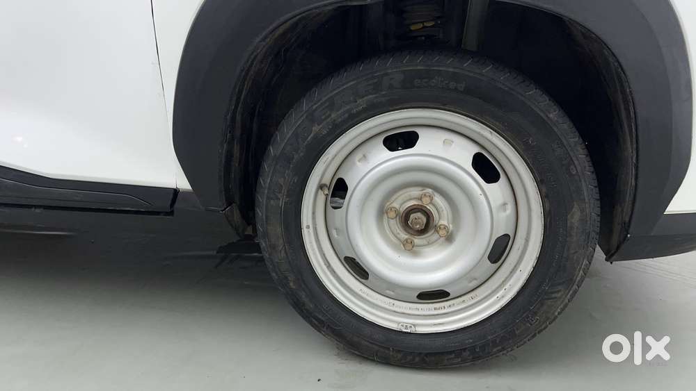 Nissan Magnite 1.0 Xe, 2023, Petrol