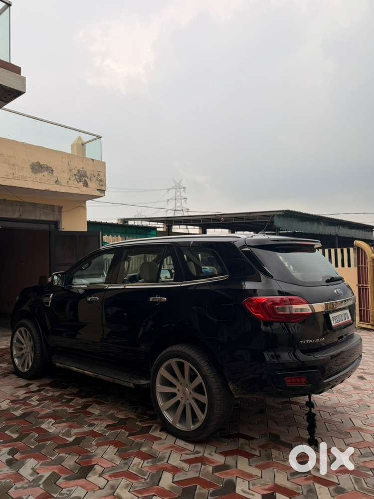 Ford Endeavour Diesel 2018