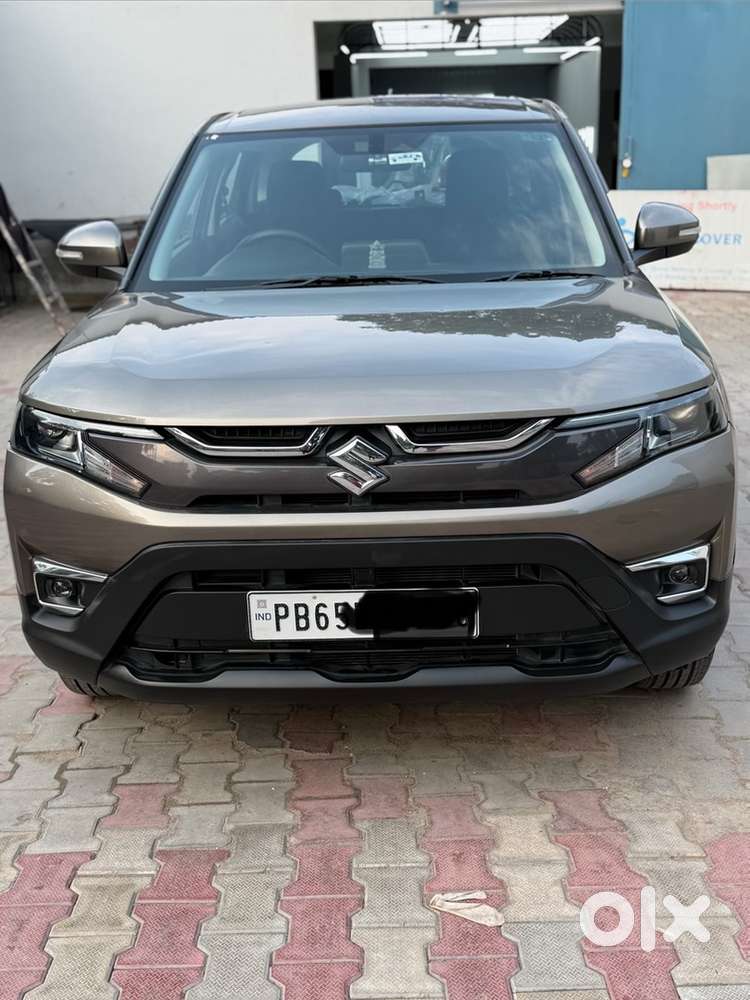 Maruti Suzuki Brezza Petrol Well Maintained