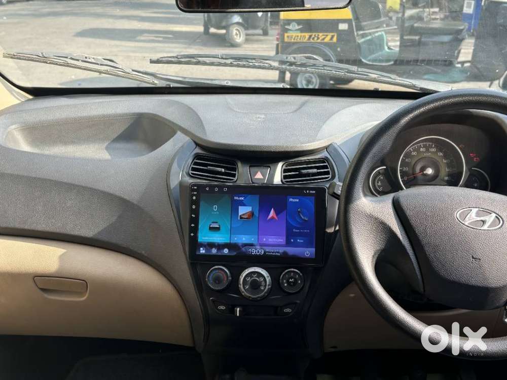 Hyundai Eon Magna Optional, 2011, Petrol