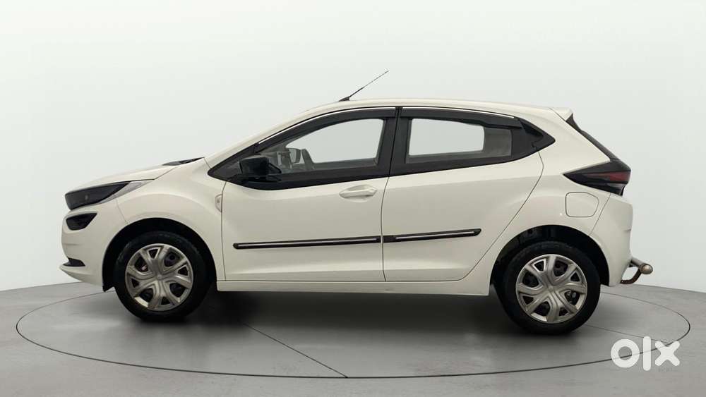 Tata Altroz Xm Plus Icng, 2024, Cng & Hybrids