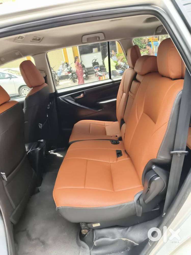 Toyota Innova Crysta 2.4 G Mt 8s, 2019, Diesel
