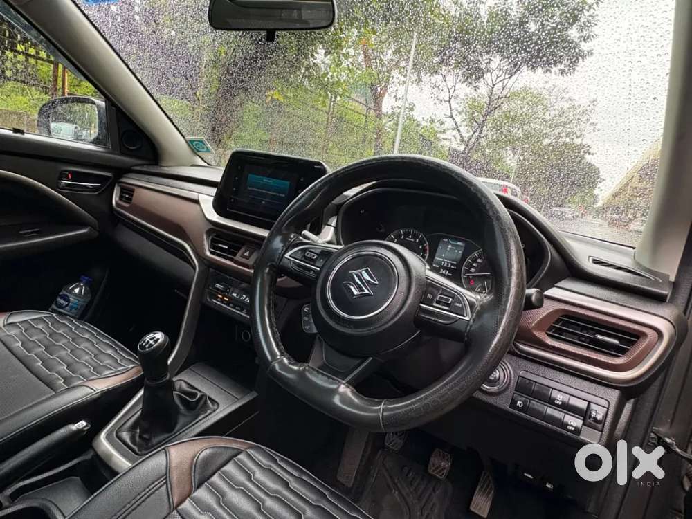 Maruti Suzuki Vitara Brezza 1.5 Zxi At, 2022, Petrol