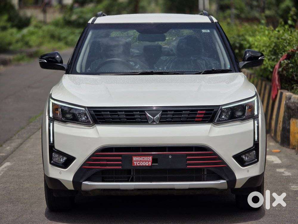 Mahindra Xuv300 W8 Option, 2023, Petrol