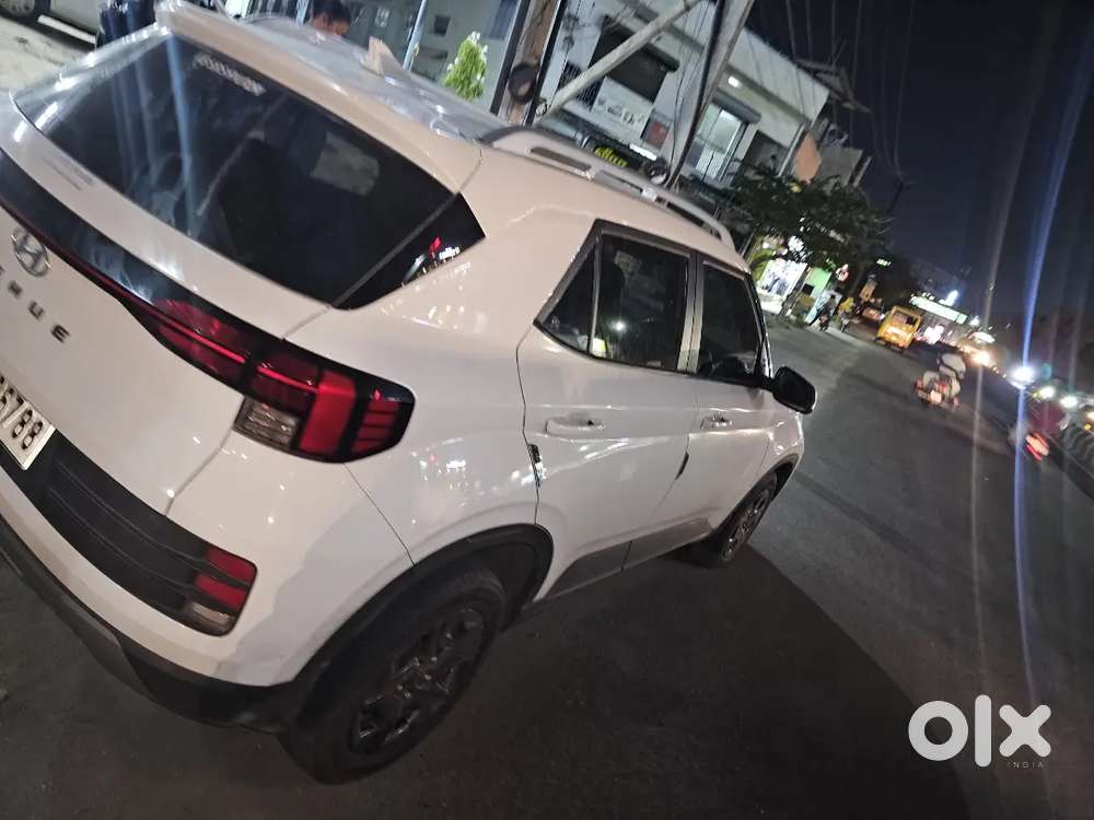 Hyundai Venue S Plus 2024 Diesel Car