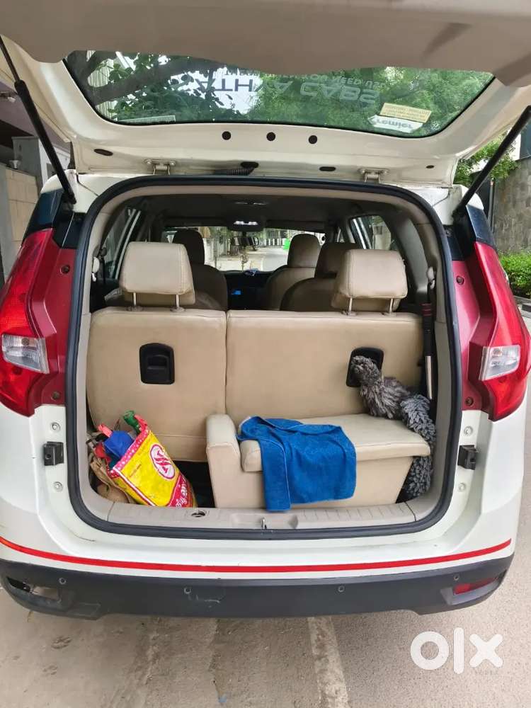 Mahindra Marazzo 2023 Diesel Well Maintained