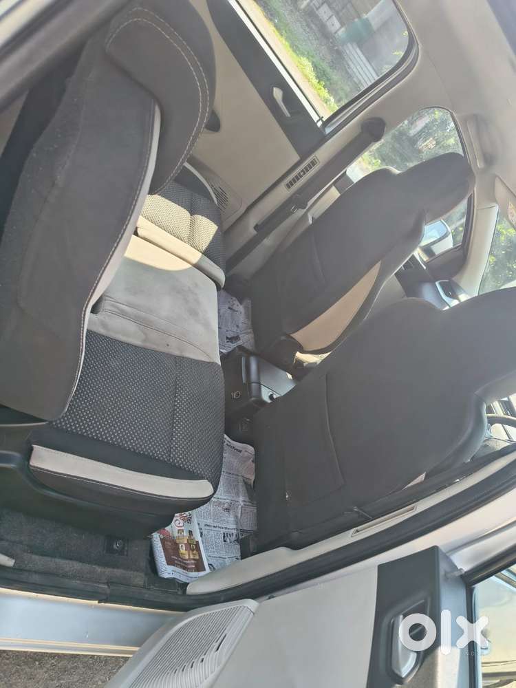 Renault Triber Rxz, 2019, Petrol