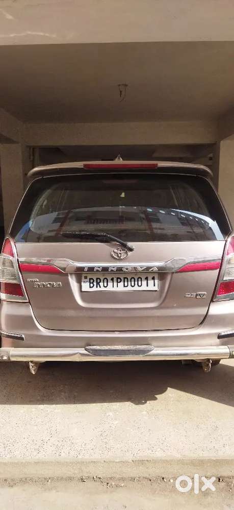 Toyota Innova 2013 Diesel Well Maintained