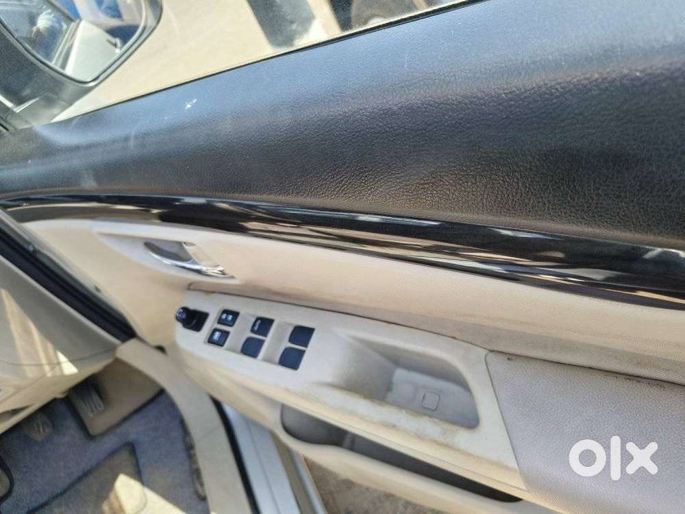 Maruti Suzuki Ciaz 2014-2017 Vxi, 2014, Petrol