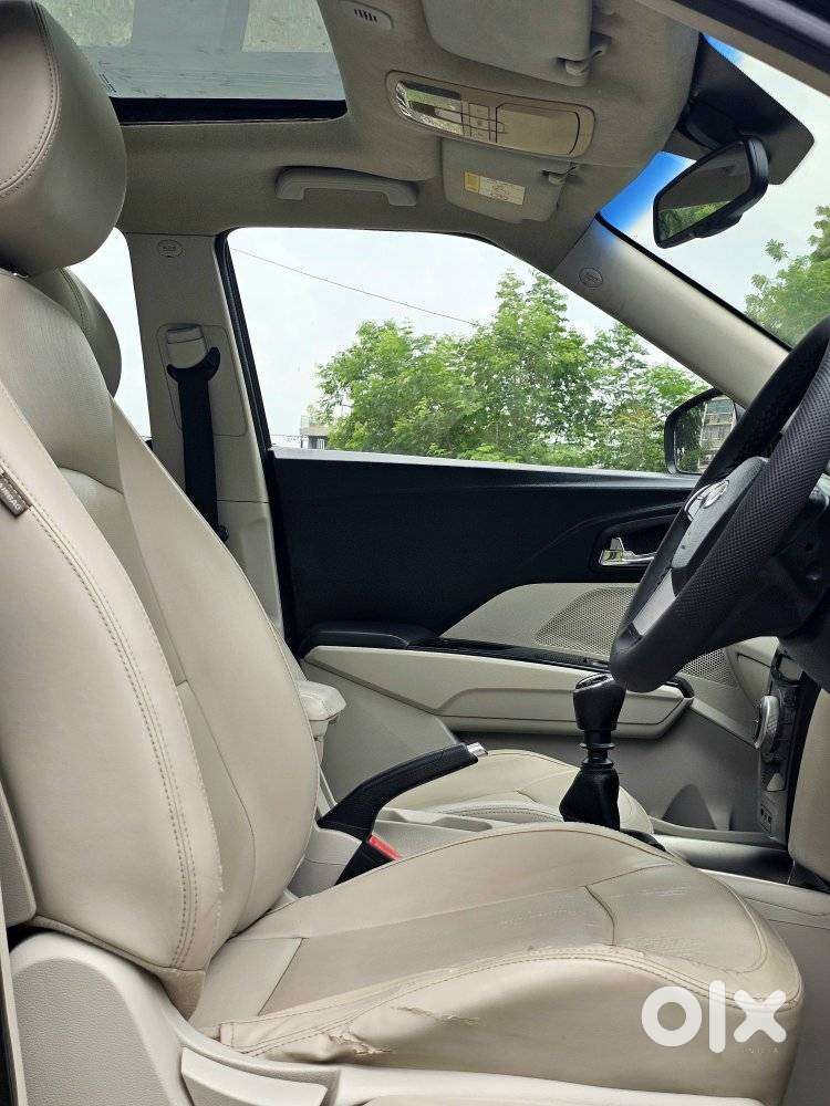 Mahindra Xuv300 W8 Option Diesel, 2019, Diesel