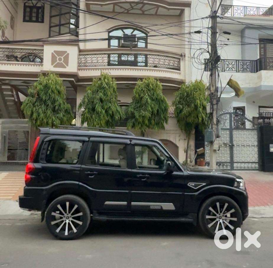 Mahindra Scorpio Classic 2024 Diesel 19000 Km Driven