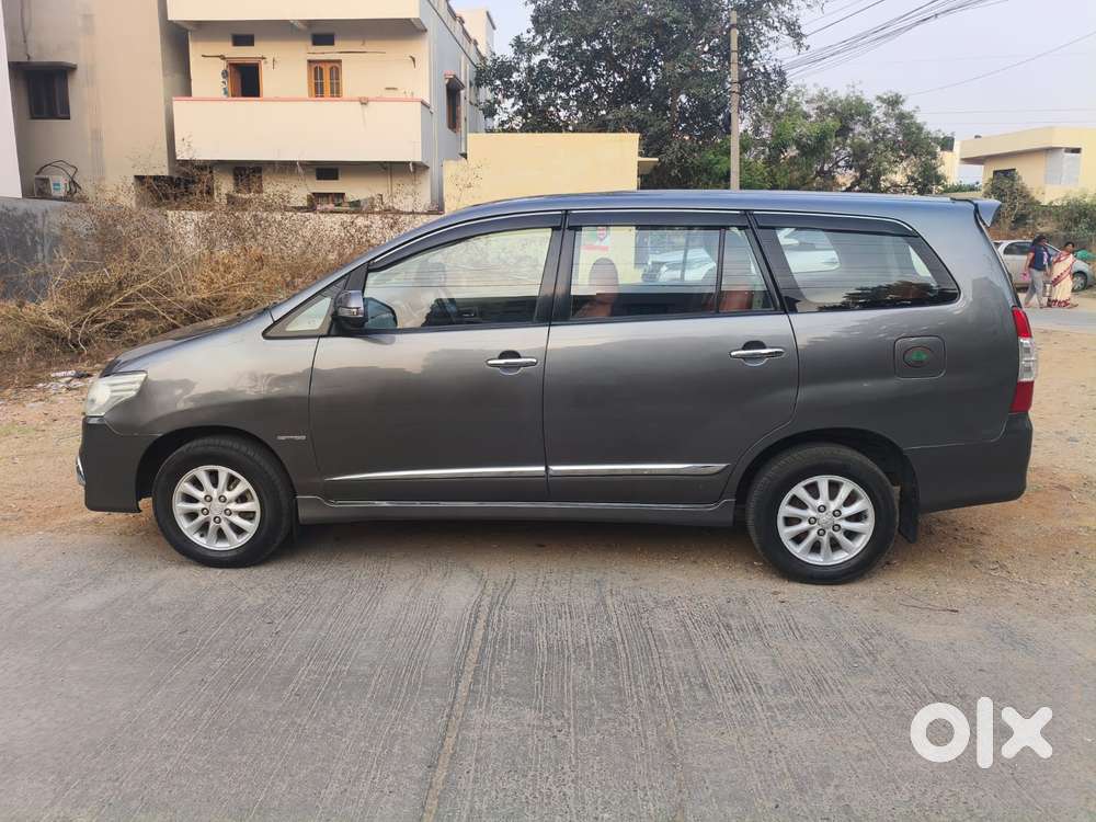 Toyota Innova 2.5 Z Diesel 7 Seater, 2014, Diesel