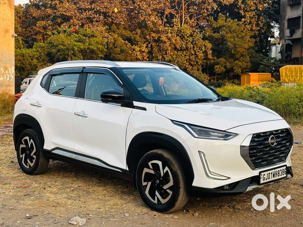 Nissan Magnite 1.0 Xv Turbo Cvt, 2022, Petrol