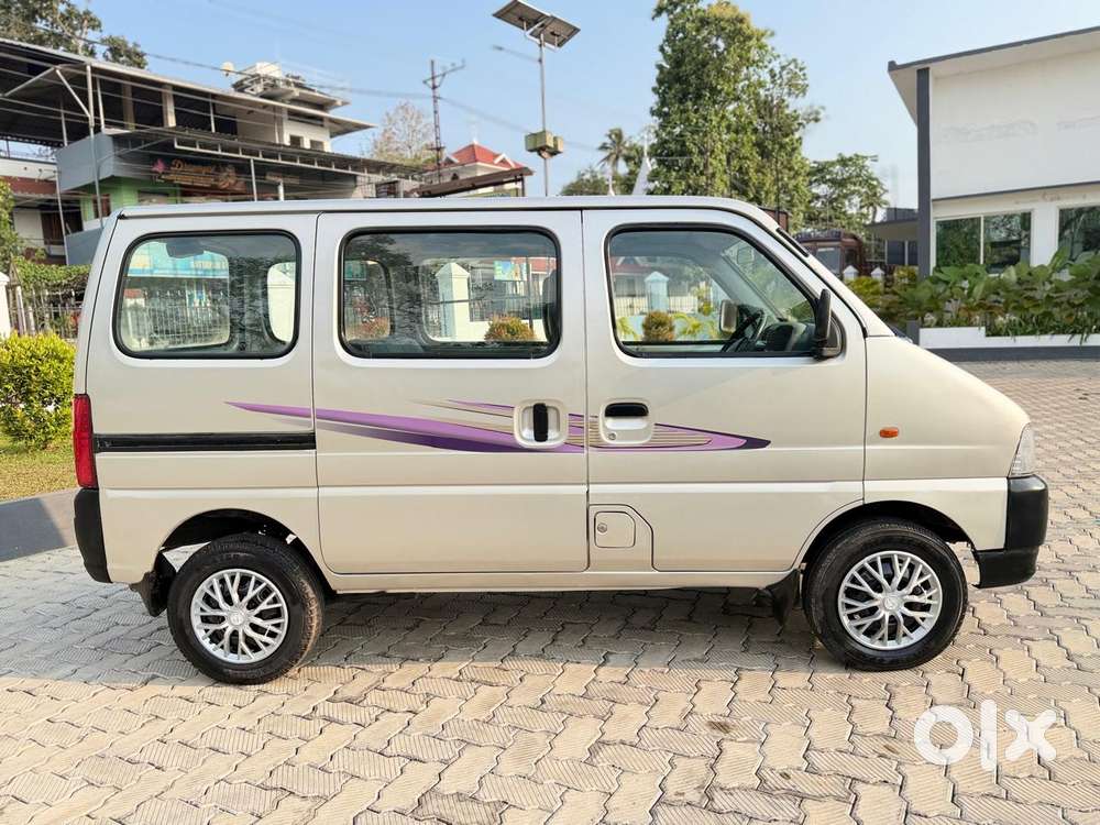 Maruti Suzuki Eeco 5 Seater Ac, 2016, Petrol