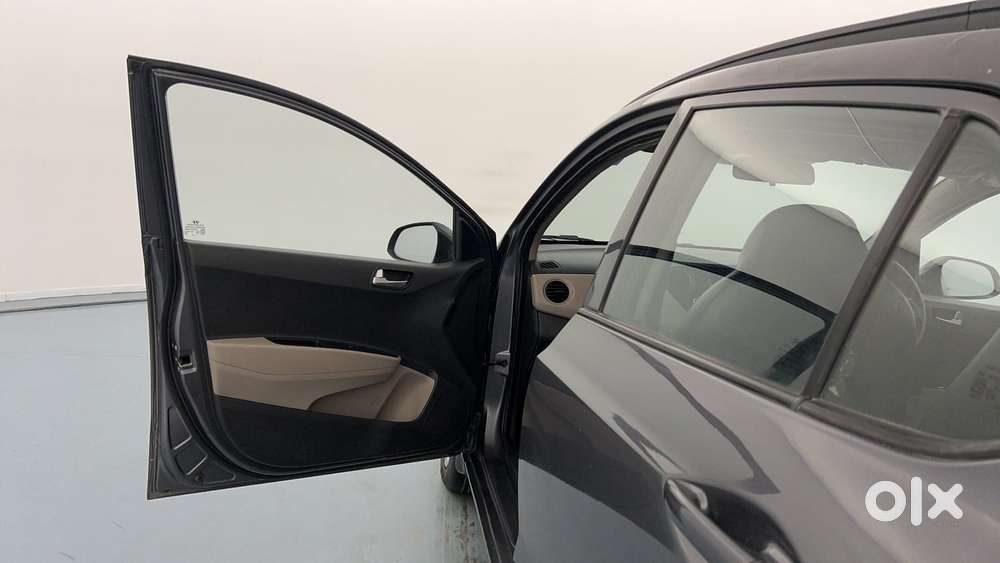 Hyundai Grand I10 1.2 Kappa Sportz, 2015, Petrol