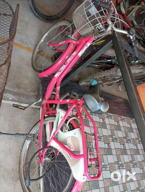 Ladies cycle
